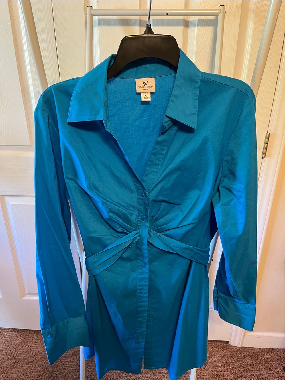 Worthington Teal Long-Sleeve Twist-Front Shirt PTP 23” L 31”